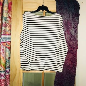 Lands End white and black stripped 3/4